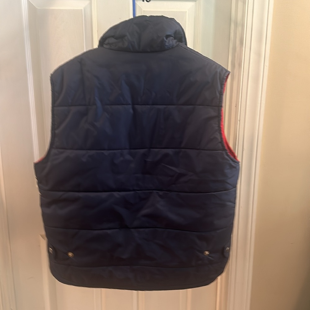 Vest - Picture 2 of 3